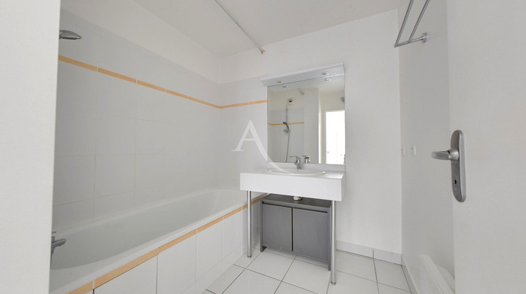Ma-Cabane - Vente Appartement CHEVRY-COSSIGNY, 49 m²