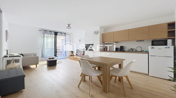 Ma-Cabane - Vente Appartement Chevry-Cossigny, 42 m²