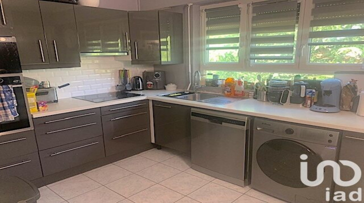 Ma-Cabane - Vente Appartement Chilly-Mazarin, 74 m²