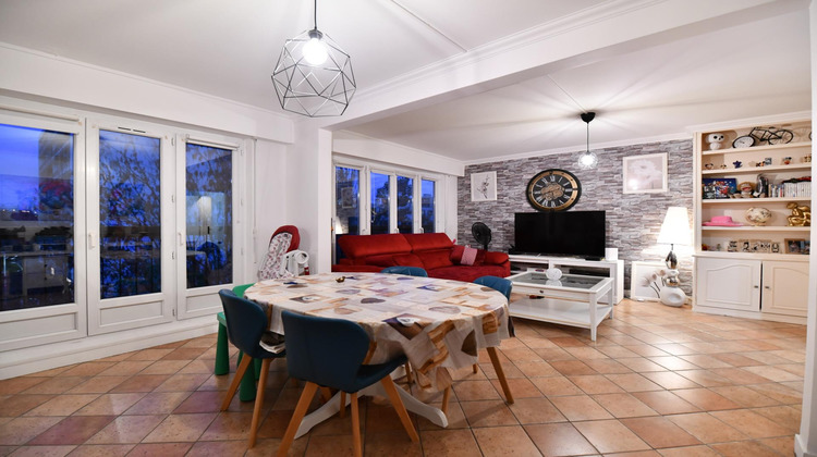 Ma-Cabane - Vente Appartement Chilly-Mazarin, 74 m²