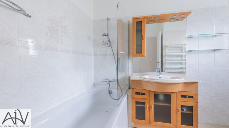 Ma-Cabane - Vente Appartement CHILLY-MAZARIN, 43 m²