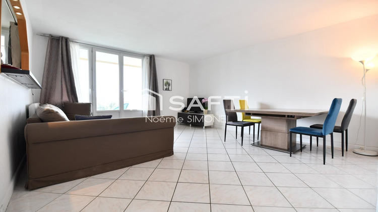 Ma-Cabane - Vente Appartement Chilly-Mazarin, 64 m²