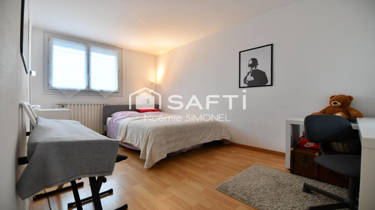 Ma-Cabane - Vente Appartement Chilly-Mazarin, 64 m²