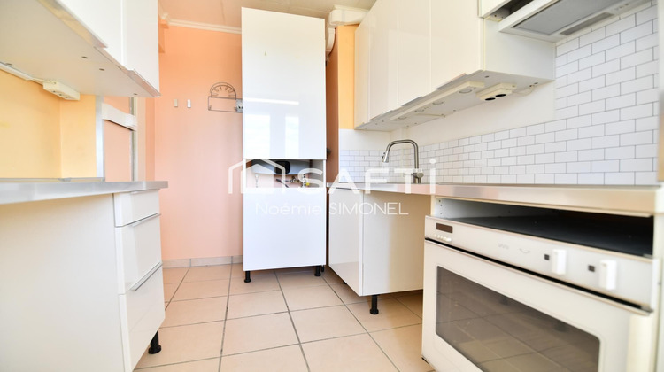 Ma-Cabane - Vente Appartement Chilly-Mazarin, 56 m²