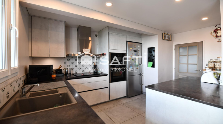 Ma-Cabane - Vente Appartement Chilly-Mazarin, 94 m²
