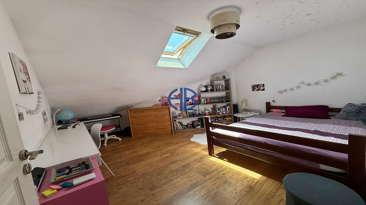 Ma-Cabane - Vente Appartement CHIRENS, 77 m²