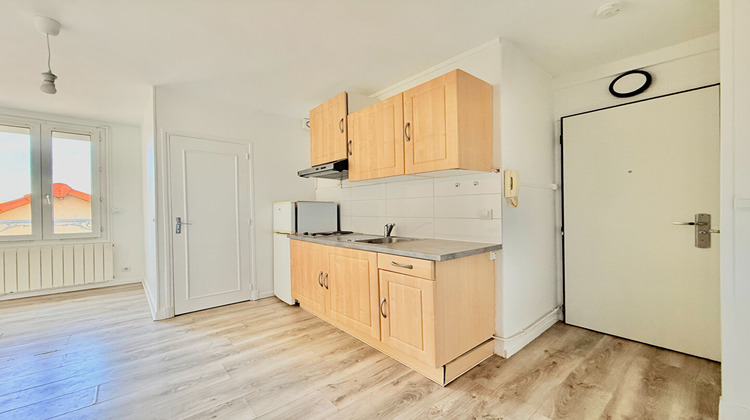 Ma-Cabane - Vente Appartement CHOISY-LE-ROI, 20 m²