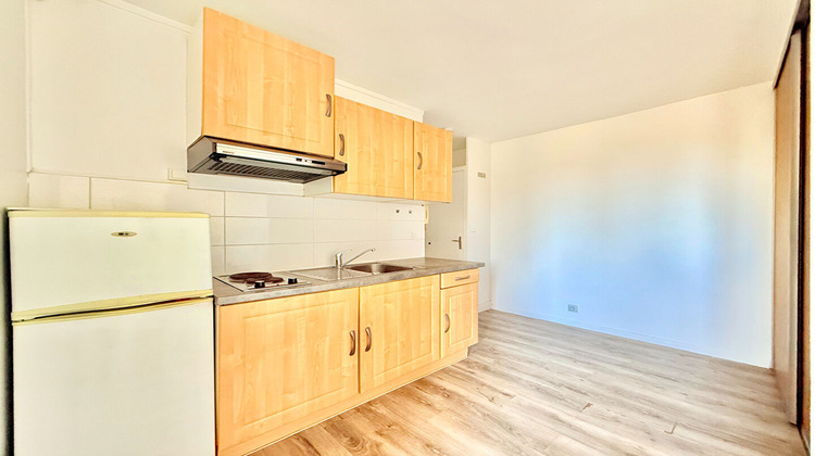 Ma-Cabane - Vente Appartement CHOISY-LE-ROI, 20 m²