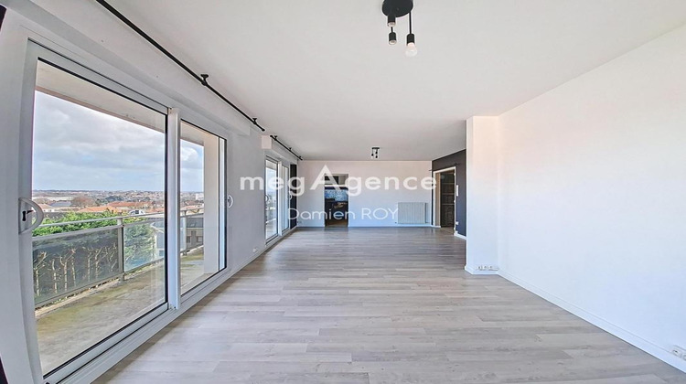 Ma-Cabane - Vente Appartement CHOLET, 72 m²