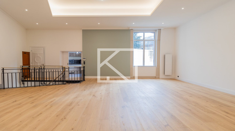 Ma-Cabane - Vente Appartement Cholet, 205 m²