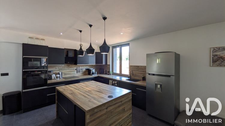 Ma-Cabane - Vente Appartement Chomérac, 224 m²