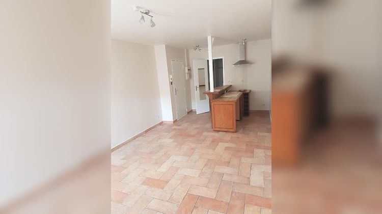 Ma-Cabane - Vente Appartement CIRES-LES-MELLO, 34 m²