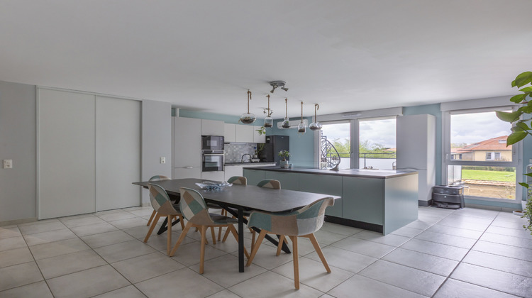 Ma-Cabane - Vente Appartement Civrieux, 94 m²