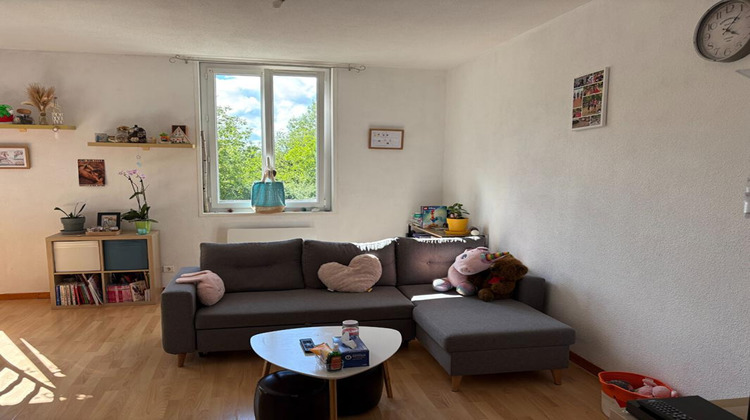 Ma-Cabane - Vente Appartement CLAIRVAUX LES LACS, 76 m²