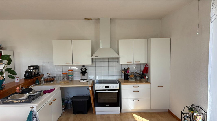 Ma-Cabane - Vente Appartement CLAIRVAUX LES LACS, 76 m²