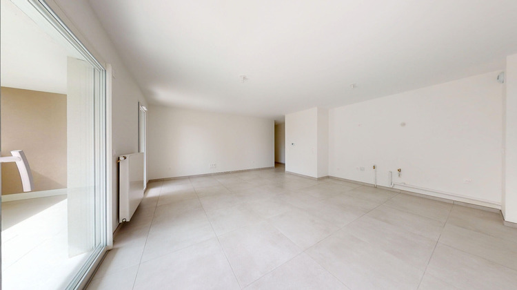 Ma-Cabane - Vente Appartement CLAIX, 83 m²