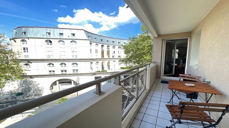 Ma-Cabane - Vente Appartement CLAMART, 64 m²