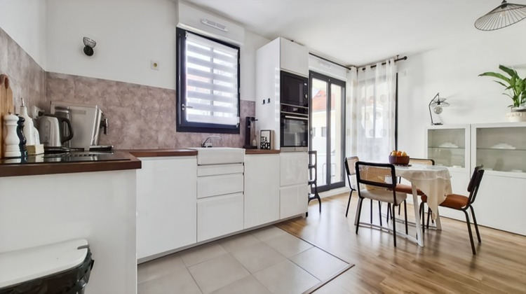 Ma-Cabane - Vente Appartement CLAMART, 74 m²