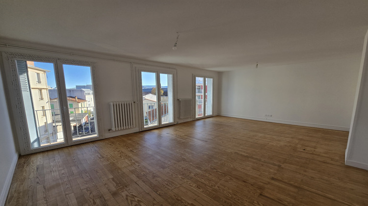 Ma-Cabane - Vente Appartement Clermont-Ferrand, 68 m²