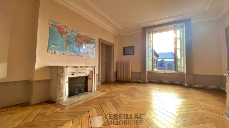 Ma-Cabane - Vente Appartement Clermont-Ferrand, 234 m²