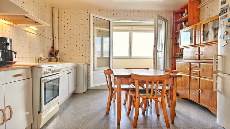 Ma-Cabane - Vente Appartement CLERMONT-FERRAND, 67 m²