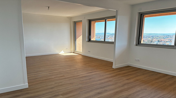 Ma-Cabane - Vente Appartement CLERMONT-FERRAND, 81 m²
