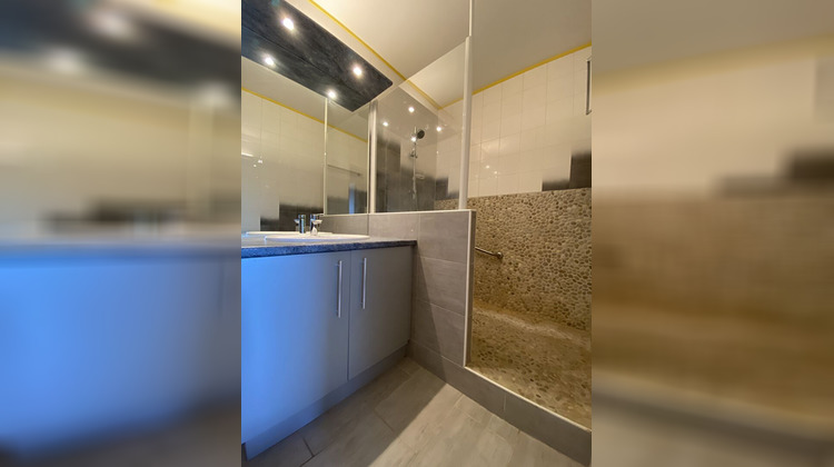 Ma-Cabane - Vente Appartement CLERMONT-FERRAND, 80 m²