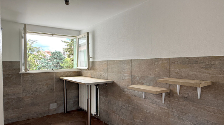 Ma-Cabane - Vente Appartement CLERMONT-FERRAND, 57 m²