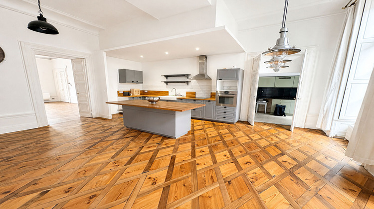 Ma-Cabane - Vente Appartement CLERMONT-FERRAND, 199 m²