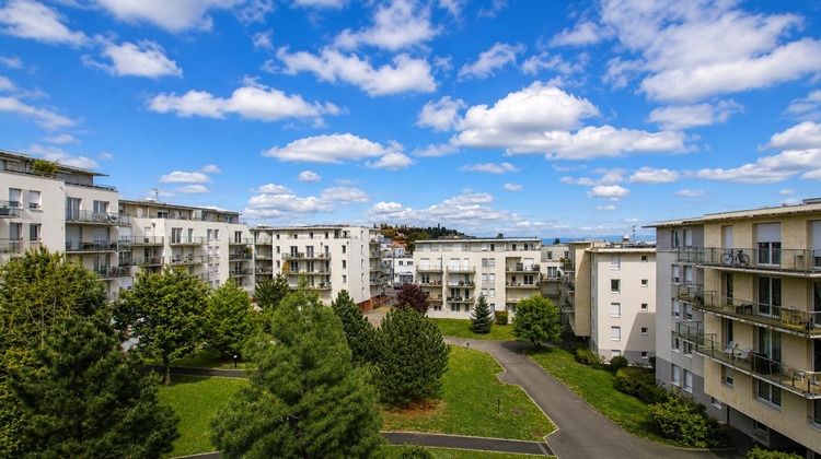 Ma-Cabane - Vente Appartement Clermont-Ferrand, 80 m²