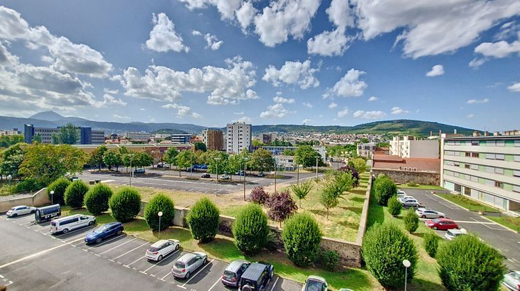 Ma-Cabane - Vente Appartement CLERMONT-FERRAND, 66 m²