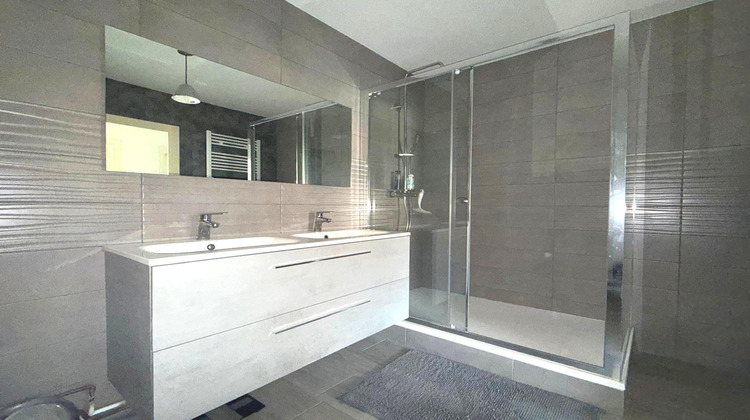 Ma-Cabane - Vente Appartement Clermont-Ferrand, 86 m²