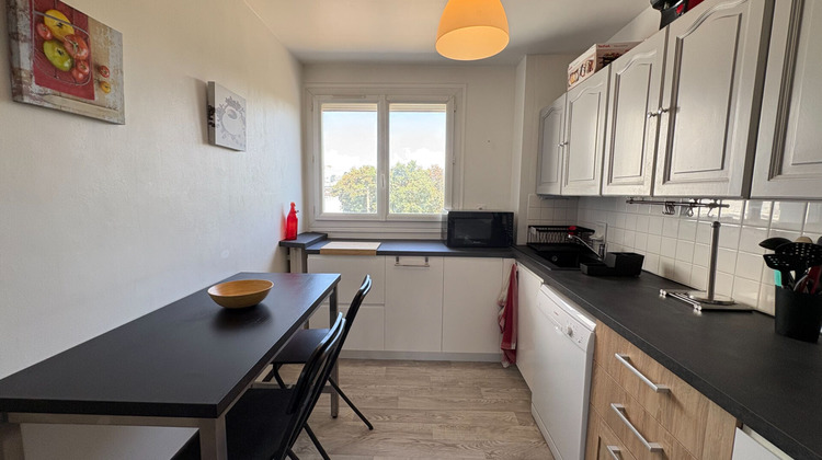 Ma-Cabane - Vente Appartement CLERMONT-FERRAND, 70 m²