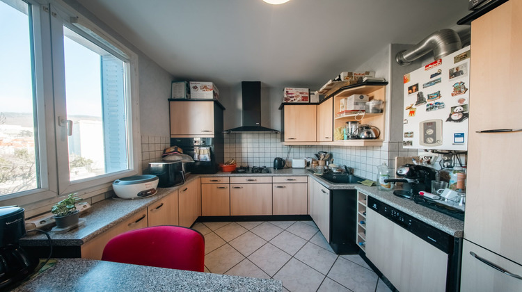 Ma-Cabane - Vente Appartement Clermont-Ferrand, 79 m²