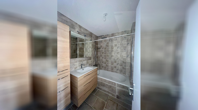 Ma-Cabane - Vente Appartement Clermont-Ferrand, 60 m²