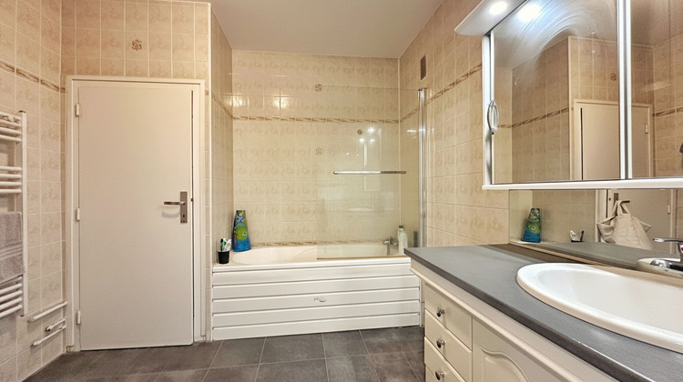 Ma-Cabane - Vente Appartement CLERMONT-FERRAND, 75 m²