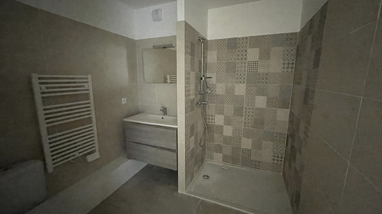 Ma-Cabane - Vente Appartement Clermont-l'Hérault, 61 m²