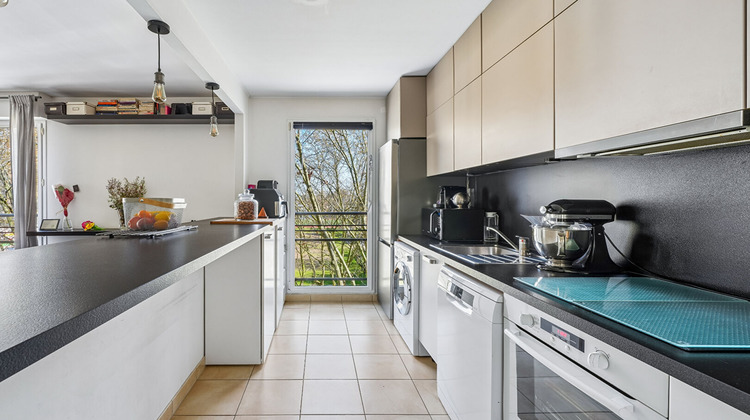 Ma-Cabane - Vente Appartement CLICHY, 65 m²