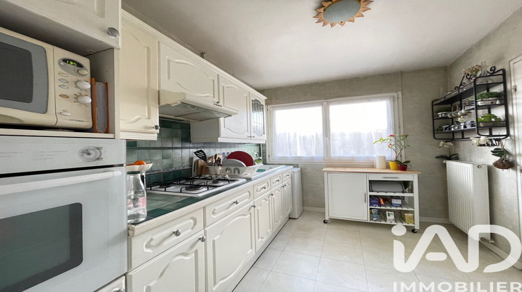 Ma-Cabane - Vente Appartement Clichy-sous-Bois, 49 m²