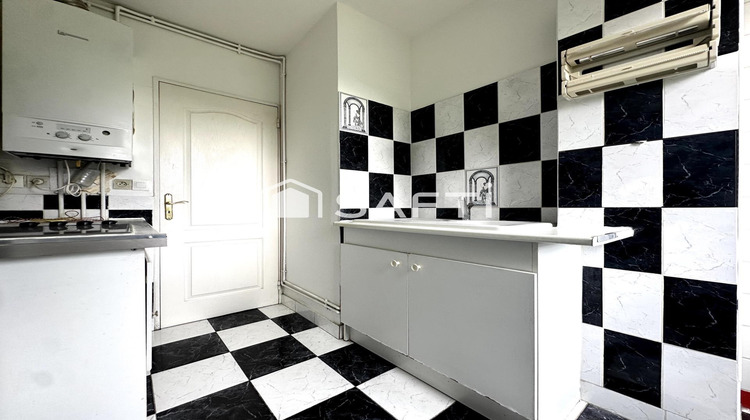 Ma-Cabane - Vente Appartement Clichy-sous-Bois, 59 m²