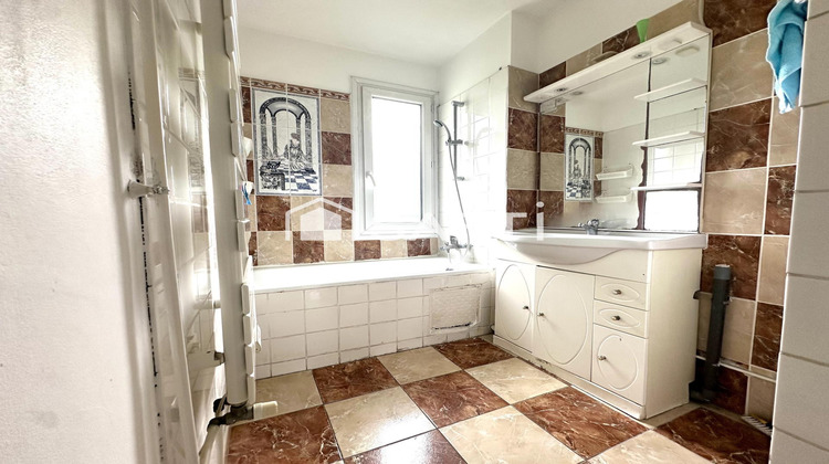 Ma-Cabane - Vente Appartement Clichy-sous-Bois, 59 m²