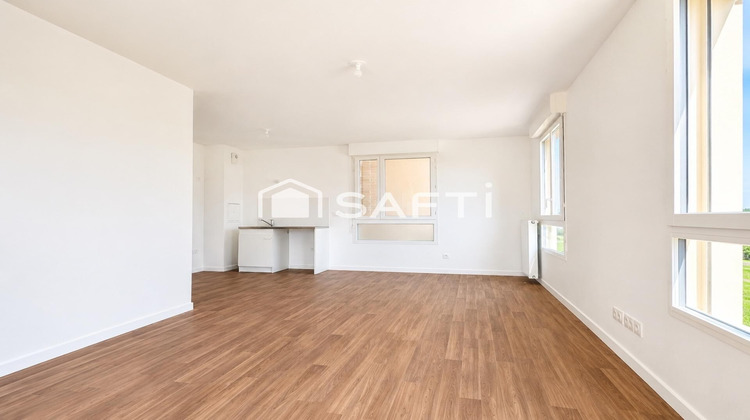 Ma-Cabane - Vente Appartement Clichy-sous-Bois, 66 m²