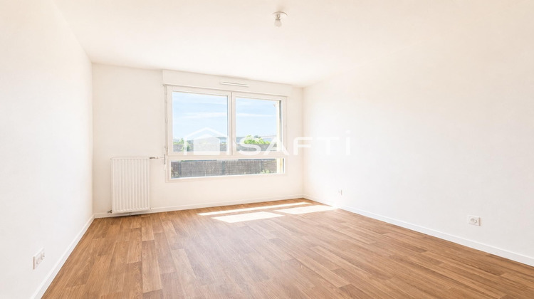 Ma-Cabane - Vente Appartement Clichy-sous-Bois, 66 m²