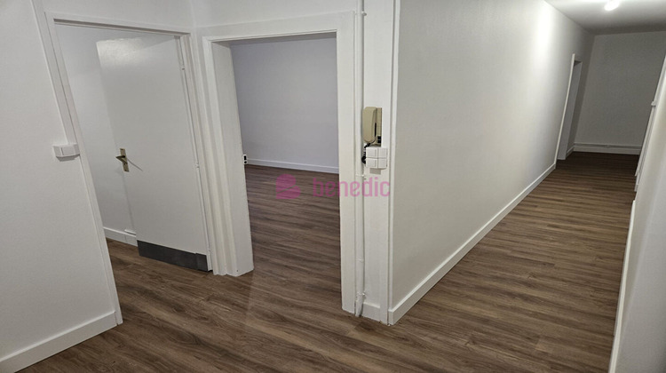 Ma-Cabane - Vente Appartement CLOUANGE, 91 m²