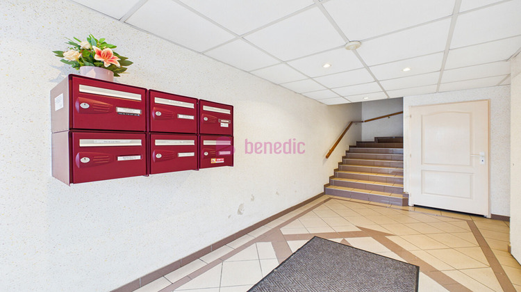 Ma-Cabane - Vente Appartement CLOUANGE, 56 m²