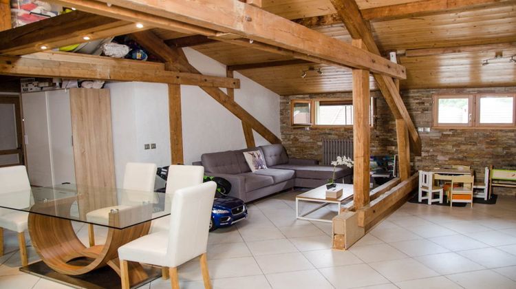 Ma-Cabane - Vente Appartement CLUSES, 100 m²