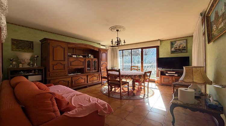 Ma-Cabane - Vente Appartement CLUSES, 74 m²