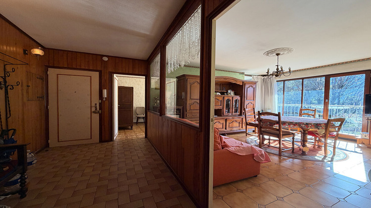 Ma-Cabane - Vente Appartement CLUSES, 74 m²