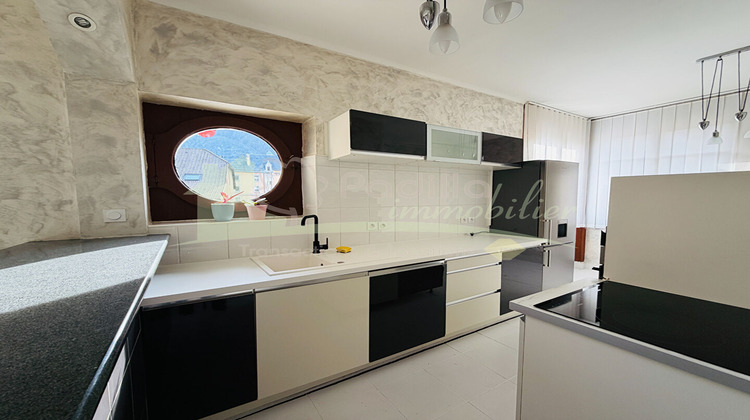 Ma-Cabane - Vente Appartement CLUSES, 108 m²