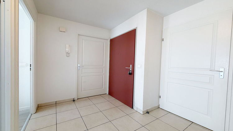 Ma-Cabane - Vente Appartement CLUSES, 66 m²